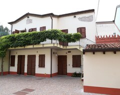 Hotelli A Casa Dei Gonzaga it (Mantua, Italia)