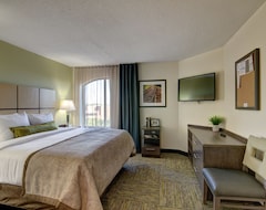 Hotelli Candlewood Suites Richmond - West Broad, An Ihg Hotel (Richmond, Amerikan Yhdysvallat)