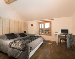 Cijela kuća/apartman Gîte Du Roy D&apos;amont Anciennement Puravida (Charnoz-sur-Ain, Francuska)