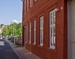 Huoneistohotelli Ferienwohnung Klosterstraße, Schwerin (Schwerin, Saksa)