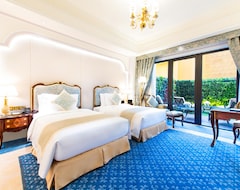 Legend Palace Hotel (Macao, China)