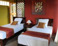 Khách sạn Ti-cabanon Lodge (villa With Hotel Services) (Tamarin, Mauritius)