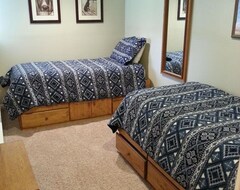 Cijela kuća/apartman Smugglers Notch - 3 Bedroom Condo In The Heart Of Americas #1 Family Resort (Fairfax, Sjedinjene Američke Države)
