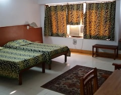 Khách sạn tapti Saral (Bhopal, Ấn Độ)