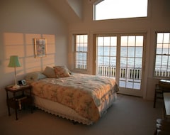 Hele huset/lejligheden Spacious North Cape May Waterfront Home On Delaware Bay Comfortably Sleeps 14 (North Cape May, USA)
