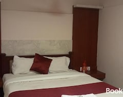 Khách sạn Vel Residency (Thanjavur, Ấn Độ)