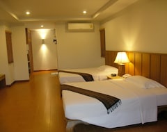 Khách sạn Hotel Sailom Resort Bangsaphan (Hua Hin, Thái Lan)