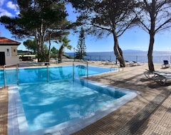 Hotel Albatroz Beach & Yacht Club (Santa Cruz, Portugal)