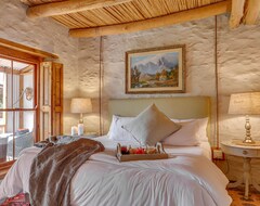 Hotel Olive Stone Farm Cottage (Montagu, South Africa)