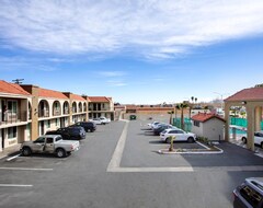 OYO Hotel Palmdale - Antelope Valley (Palmdale, USA)