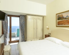 Hotel Porto Roca (Monterosso al Mare, İtalya)