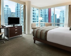 Coast Coal Harbour Vancouver Hotel By Apa (Vancouver, Canadá)