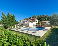 Toàn bộ căn nhà/căn hộ Villa Son Allarga With Pool, Wi-fi & Terrace (Costitx, Tây Ban Nha)