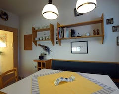Toàn bộ căn nhà/căn hộ Apartment (84 Sqm) With A Fully Equipped Kitchen (Schrems, Áo)