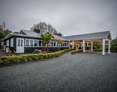 Hotel Kourawhero Estate (Warkworth, Novi Zeland)