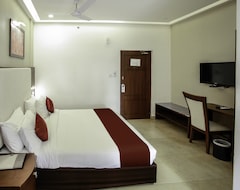 Hotel OYO 26692 Alankar Elite Inns (Thrissur, Indija)