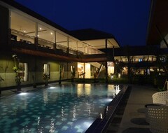 Hotel Bumi Gumati Resort & Convention (Bogor, Indonesia)