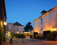 Hotel De la Petite Verrerie (Le Creusot, France)