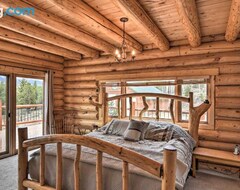 Koko talo/asunto Large, Luxe Cabin With Mtn View, Sauna And More! (Bonanza, Amerikan Yhdysvallat)