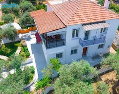 Koko talo/asunto Meji House (Skala Kallirachis, Kreikka)