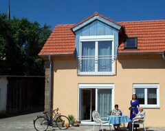 Cijela kuća/apartman Gemütliche Ferienwohnung Mit Voll Ausgestatteter Küche, Viele Führungs- Und Freiezeitangebote (Oberschwarzach, Njemačka)