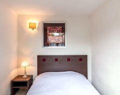 Cijela kuća/apartman Apartment Du Golf Dalbret In Barbaste - 2 Persons, 1 Bedrooms (Barbaste, Francuska)