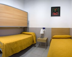 Otel Albergue Inturjoven Malaga (Malaka, İspanya)