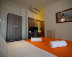 Hotel Madison (Gabicce Mare, Italien)