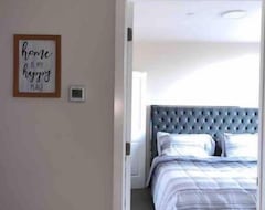 Tüm Ev/Apart Daire Luxury 1bed 1bath Apartment With King Bed! (Trenton, ABD)