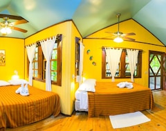 Hotelli Bananarama Dive & Beach Resort (Roatán, Honduras)