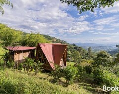 Kampiranje Acogedora Cabanita, hermosa vista en Monte Jazmin (Pereira, Kolumbija)