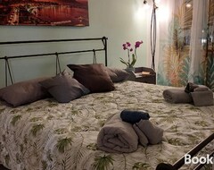 Bed & Breakfast Morghen 88 Rooms (Napoli, Ý)