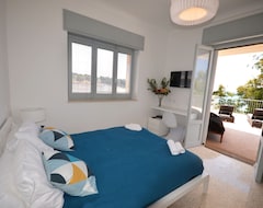 Toàn bộ căn nhà/căn hộ Luxury Beach Villa In Puglia Sleeps 12 (Monteiasi, Ý)
