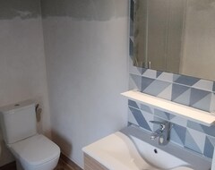 Toàn bộ căn nhà/căn hộ Appartement Type T2 à Proximité Centre Ville (Le Breil sur Mérize, Pháp)