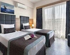 Khách sạn Hotel Golden Age Bodrum (Yalıkavak, Thổ Nhĩ Kỳ)