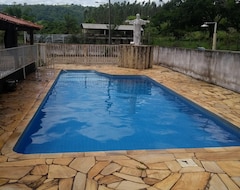 Entire House / Apartment SÍtio Com Área De Lazer (Claraval, Brazil)