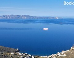 Koko talo/asunto Isterniotiko Spiti (Tinos - Chora, Kreikka)