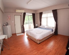 Khách sạn Areechon Apartment (Rayong, Thái Lan)
