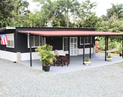 Toàn bộ căn nhà/căn hộ Wepa House Near Gozalandia (Camuy, Puerto Rico)