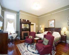 Khách sạn Page House Bed and Breakfast (Dublin, Hoa Kỳ)