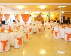 Khách sạn Hotel La Nava (Iznalloz, Tây Ban Nha)