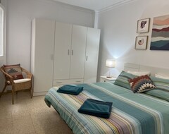 Entire House / Apartment Les Pieds Dans Leau - Vue Sur Mer (Telde, Spain)