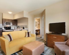 Hotel Fairfield Inn & Suites by Marriott Airdrie (Airdrie, Canada)