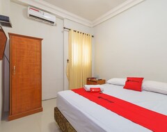 Otel RedDoorz Syariah @ Panglima Nyak Makam Aceh (Banda Aceh, Endonezya)