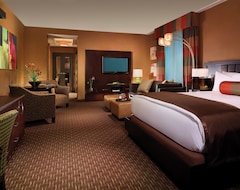 Golden Nugget Las Vegas Hotel & Casino (Las Vegas, USA)