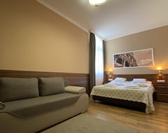 Khách sạn Forum Hotel (Szombathely, Hungary)