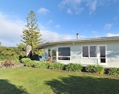 Toàn bộ căn nhà/căn hộ Kereru At Kaiteriteri - Kaiteriteri Holiday Home (Kaiteriteri, New Zealand)