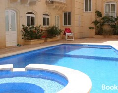 Hotel B3 Misrah Ta Cenc (Qala, Malta)