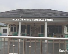 Entire House / Apartment Ds White Villa Homestay @ Uitm Machang (Machang, Malaysia)