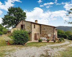 Toàn bộ căn nhà/căn hộ Detached villa with private pool surrounded by nature in the hills of Tuscany (Radicofani, Ý)
